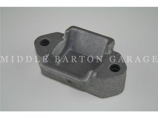 600 FRONT LEAF SPRING MOUNT (850/IOOOTC)